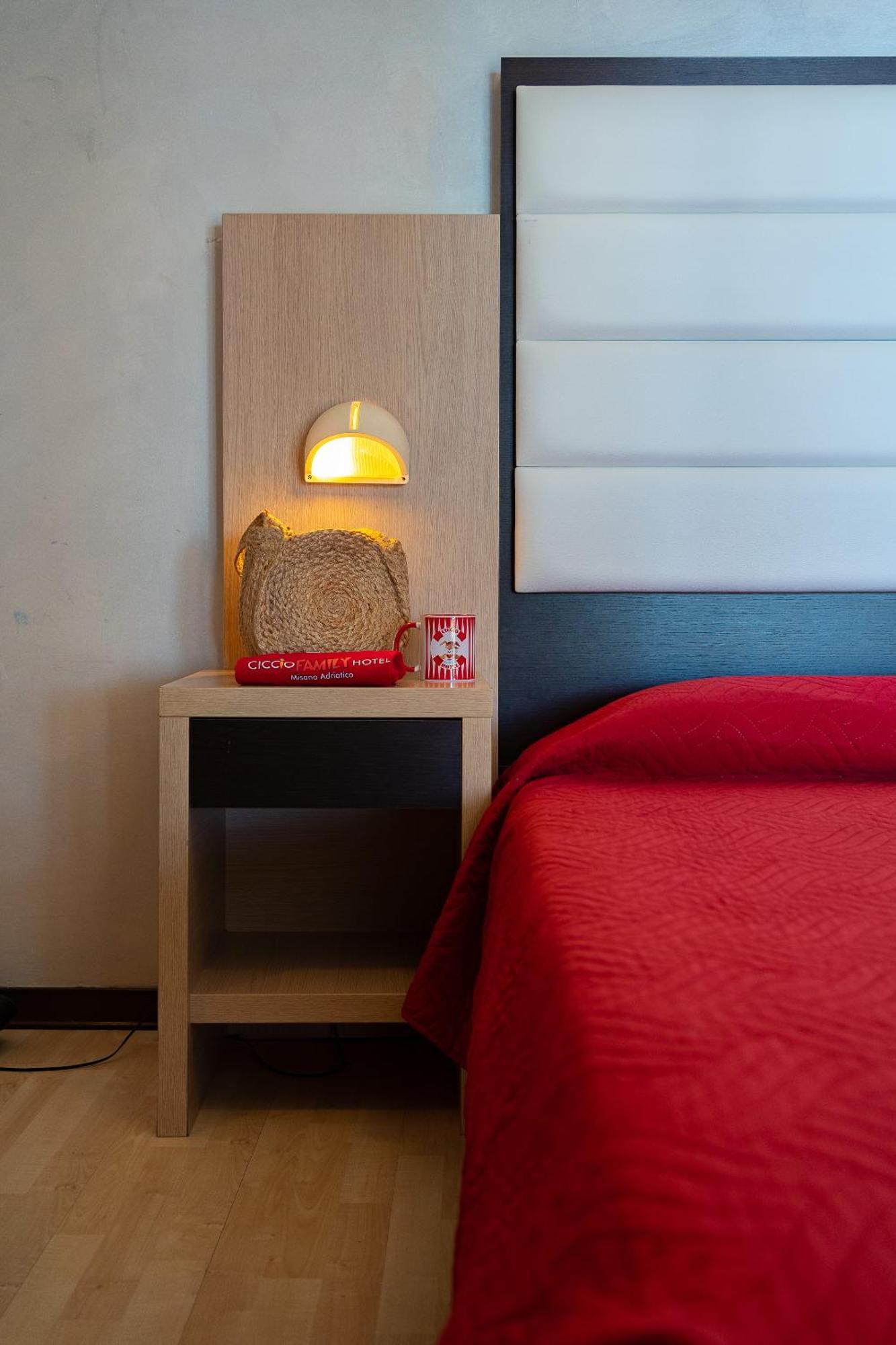Ciccio Hotel Misano Adriatico Eksteriør bilde