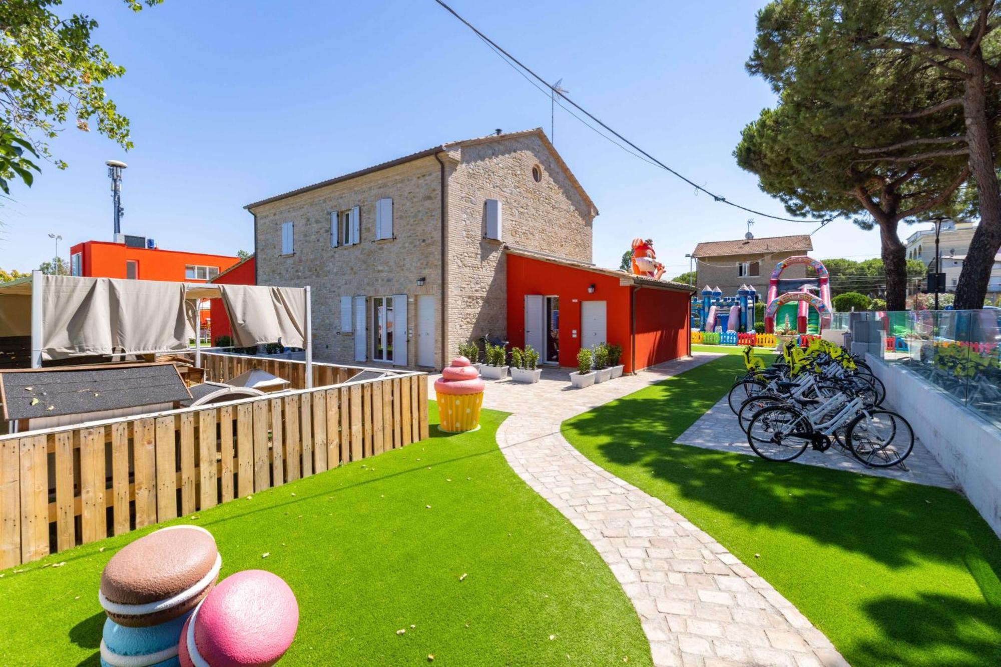 Ciccio Hotel Misano Adriatico Eksteriør bilde