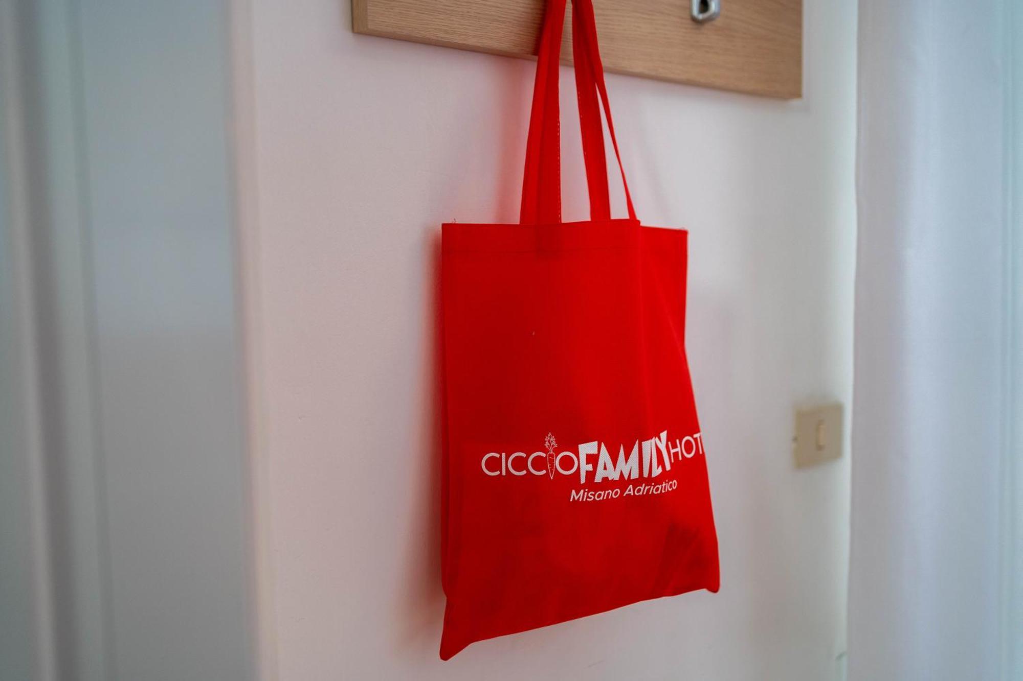 Ciccio Hotel Misano Adriatico Eksteriør bilde